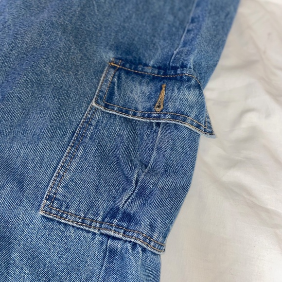 Wide-Leg Carpenter Cargo Jeans - Picture 4 of 4